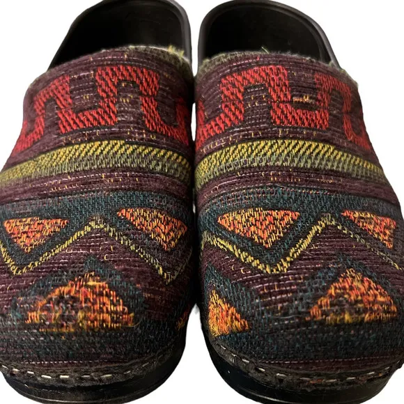 Dansko Professional Aztec Southwestern Native Tapestry Clogs EU 37 US 6.5-7