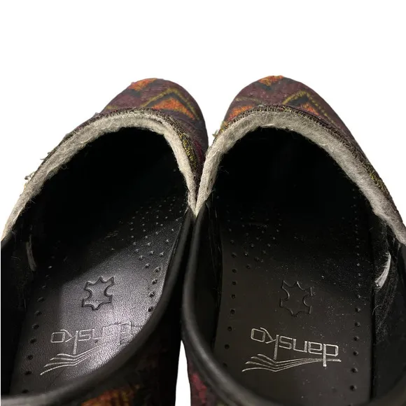 Dansko Professional Aztec Southwestern Native Tapestry Clogs EU 37 US 6.5-7
