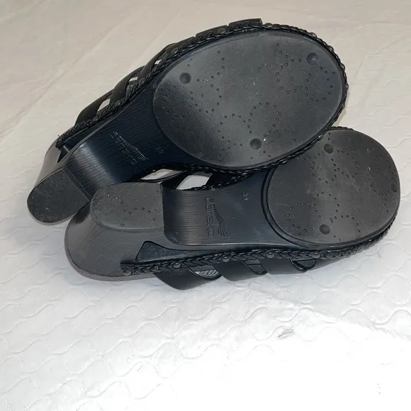 Dansko Tory black strappy heeled cutout wedge sandals size EU 39