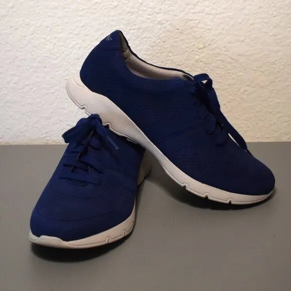 Dansko Women's Alissa Blue Leather Athletic Shoes Sz 41(10.5-11)