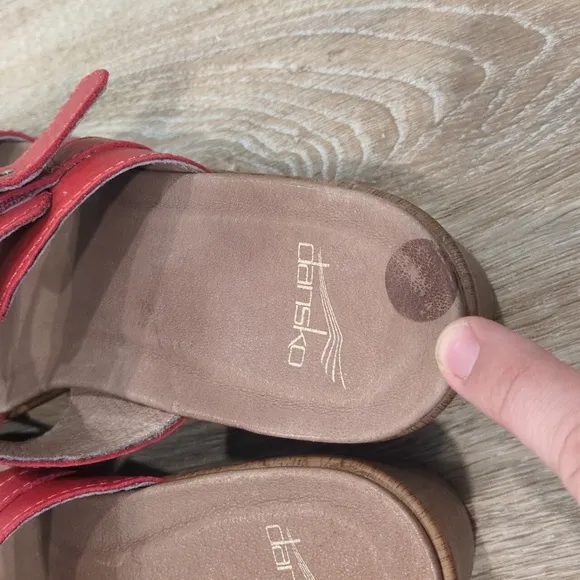 Dansko Women's Red Sandals size 40 Euro (10 US)