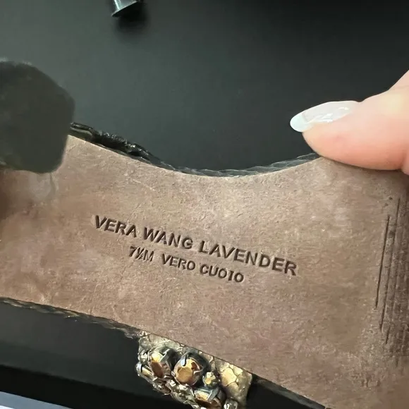 Designer Vera Wang bronze faux reptile heels/w box