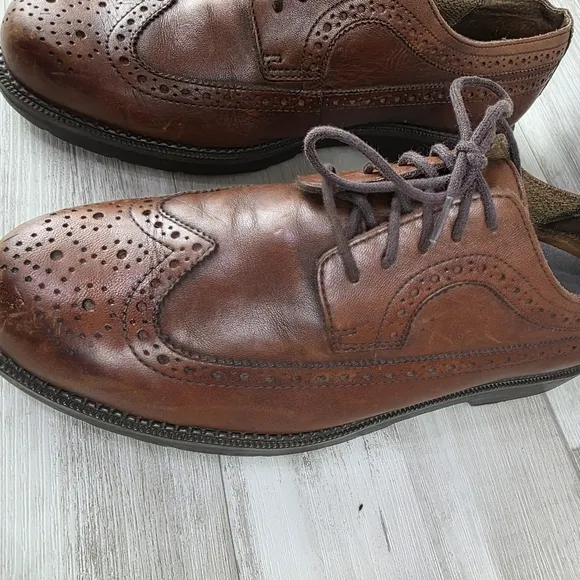 Dockers Mens Shoes Oxfords Brown Leather Wingtip Lace Up Size 10W 902013