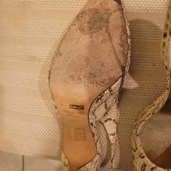 Dolce &amp; Gabbana Women's Snake Print Heels - Gold and Tan