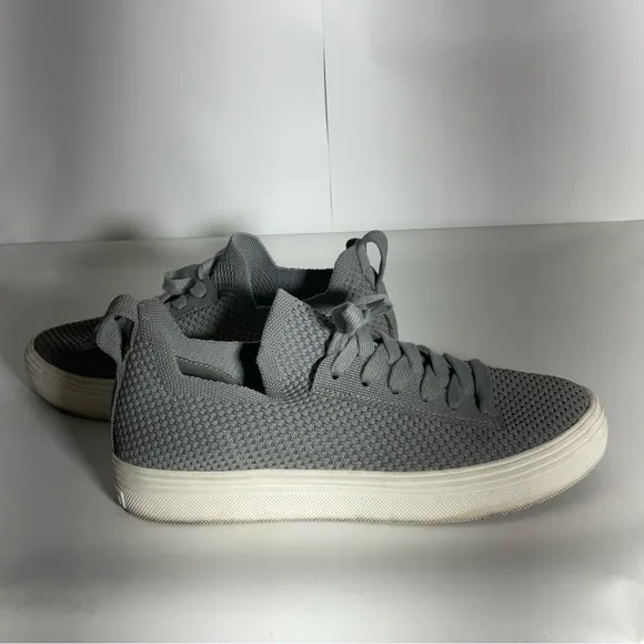 Dolce Vita Stretchy Tatum Slip On  Grey Lace Up White Sole Sneakers Size 9.5.