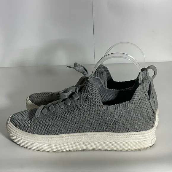 Dolce Vita Stretchy Tatum Slip On  Grey Lace Up White Sole Sneakers Size 9.5.