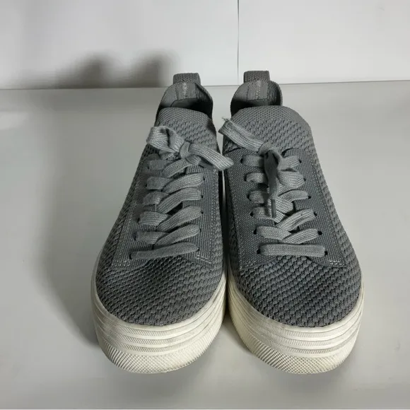 Dolce Vita Stretchy Tatum Slip On  Grey Lace Up White Sole Sneakers Size 9.5.