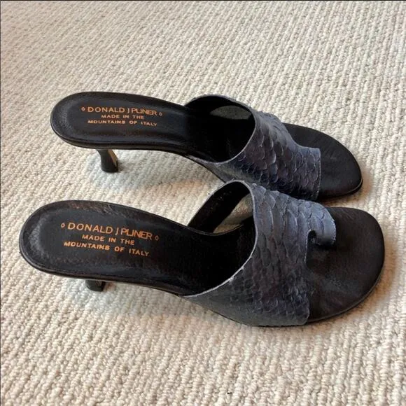 DONALD J PLINER Black Grey Snakeskin Leather Heel 90s y2k Thong Slide Sandals 7