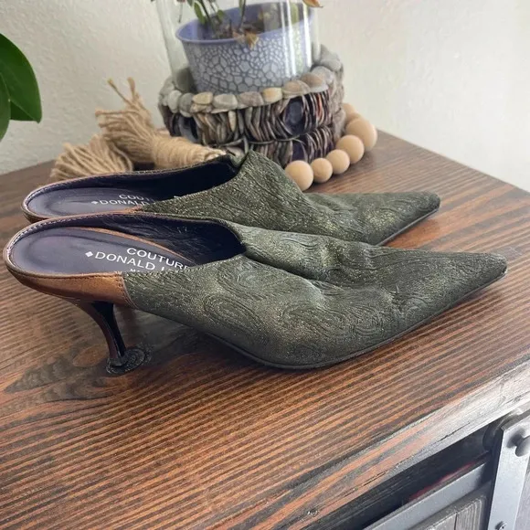 DONALD J. PLINER COUTURE Green Black Paisley Brocade Heels Slides Mules Shoes 7