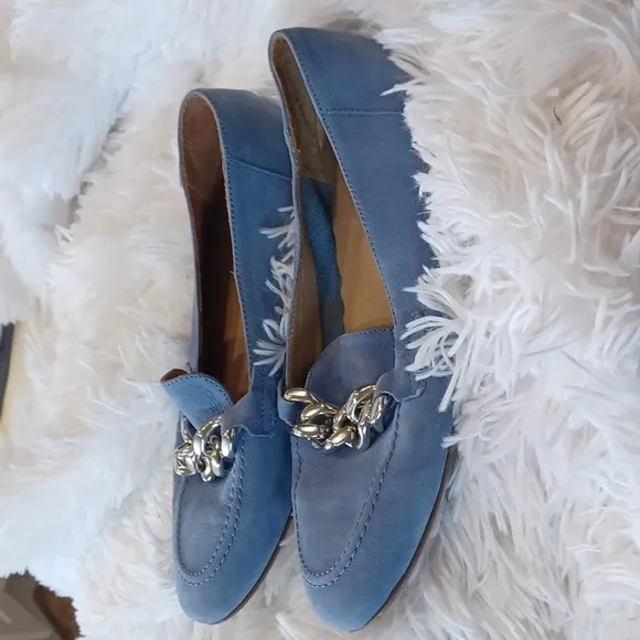 DONALD PLINER Blue Nubuck Suede Shoes Balton Loafer Flats Silver Chain Size 9