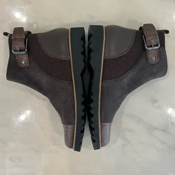 Donald Pliner Cally Calf Suede Ankle Boots.