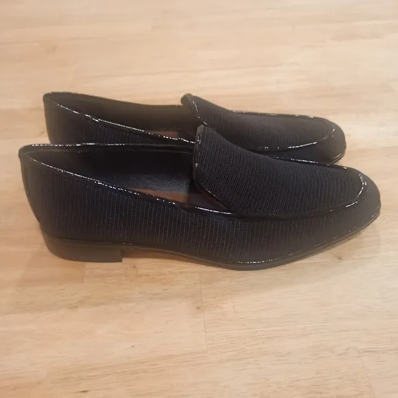 DONALD PLINER Womens black Padded Tamryn Almond Toe Slip On Loafers Shoes 9.5.