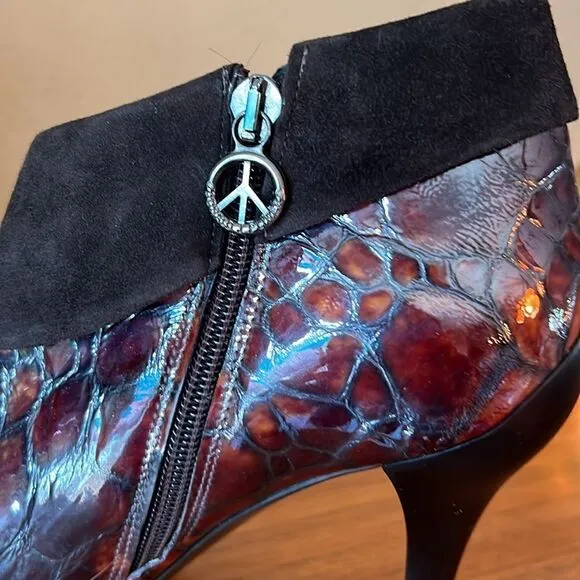 Donald J Pliner ankle boots