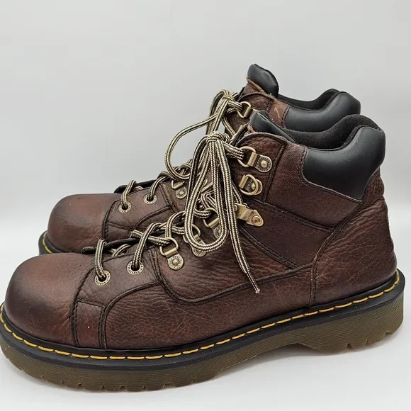 Dr Martens  11302 lace up combat boots size 12