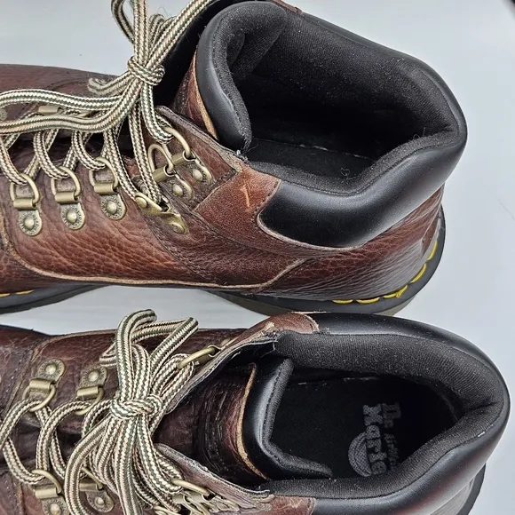 Dr Martens  11302 lace up combat boots size 12