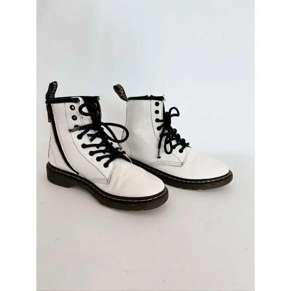 Dr. Martens AirWair Youth Size 3 Patent Leather  Lace‎ up Ankle White Boots 1460
