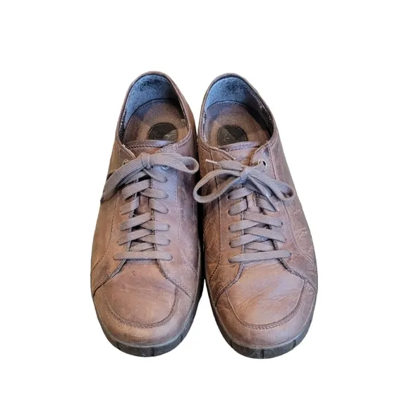 Dr. Martens Brown Leather Lace-Up Sneaker 7 Eyelet Men's 11