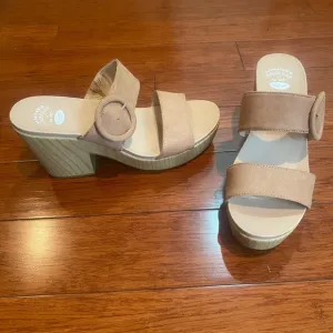 Dr. Scholl's Shoes, Womens beige tan Bayside Faux Suede Comfort Platform shoes