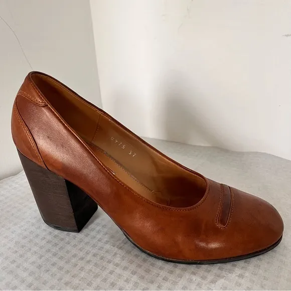 DRIES VAN NOTEN Brown Leather Heels Shoes Size 37 (7 M) Italy RARE