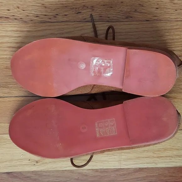 DV by Dolce Vita Brown Suede Loafer Chukka Shooties Size 6