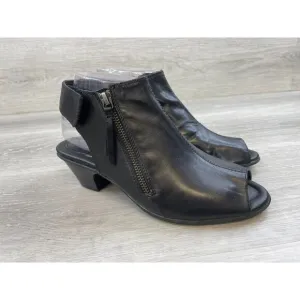 Earth Kristy Women's US 7.5B Black Leather Side Zip Ankle Strap Slingback Sandal