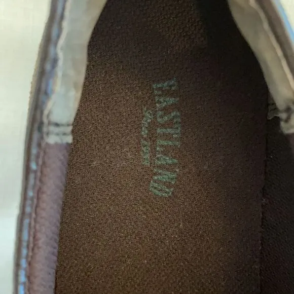 EASTLAND BROWN OILED SUEDE SHOES.  NEW