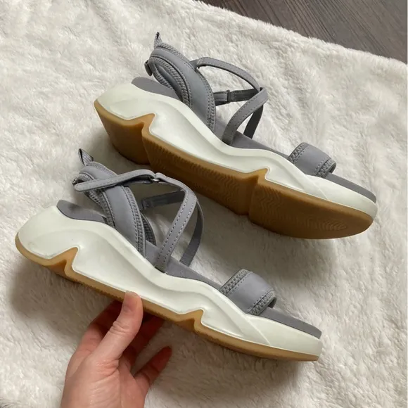 Ecco chunky sandals strappy comfort gray size 40, US 9.5
