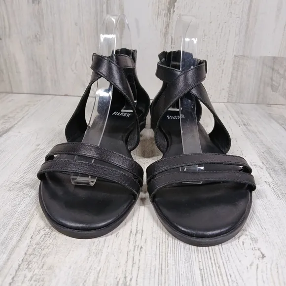 Eileen Fisher Black Leather Strappy Gladiator Flat Sandals Back Zip Comfort Shoe