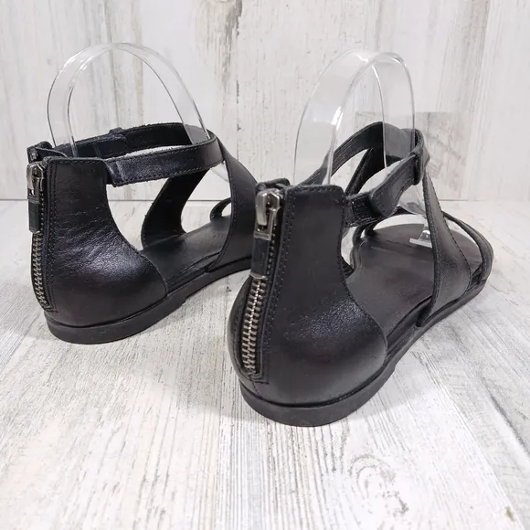 Eileen Fisher Black Leather Strappy Gladiator Flat Sandals Back Zip Comfort Shoe