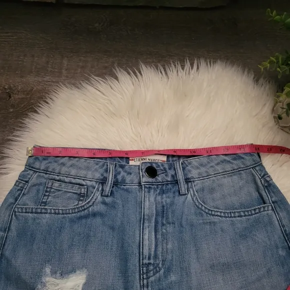 Etienne Marcel Destroyed Denim Skirt by Nasty Gal size 27