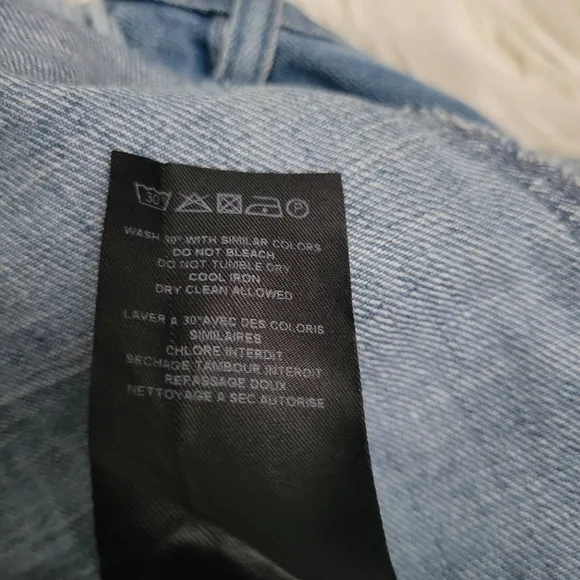 Etienne Marcel Destroyed Denim Skirt by Nasty Gal size 27