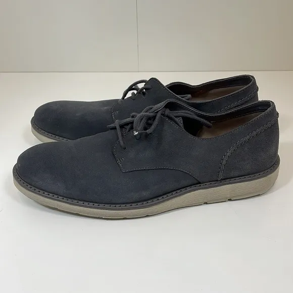 EUC Clark’s Fayeman Lace Dark Grey Suede Shoes Size 12M