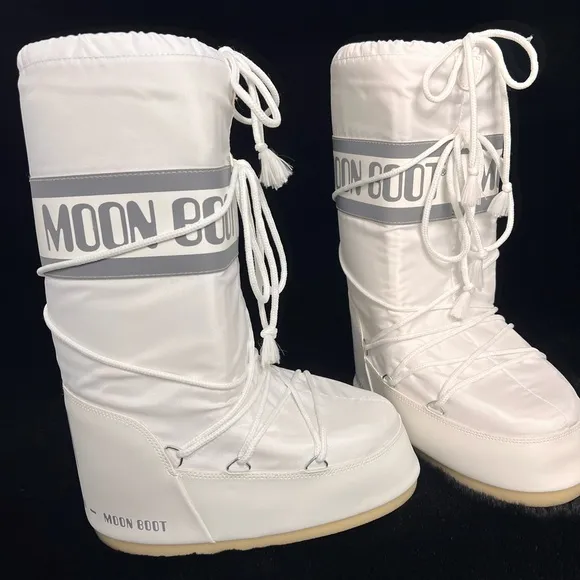 EUC Moon Boot Icon Snow Boots &quot;White&quot; Sz 39/41 EU