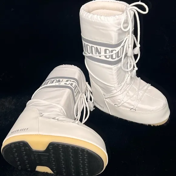 EUC Moon Boot Icon Snow Boots &quot;White&quot; Sz 39/41 EU