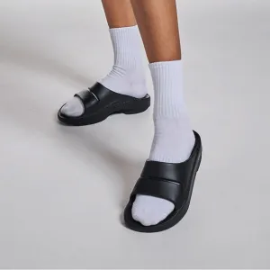 EUC - Oofos Ooahh Slide Sandal - Black Size  - US7