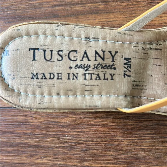👡👡EUC Tuscany “Easy Street” Pink and Orange Woven Slip-On Sandals👡👡