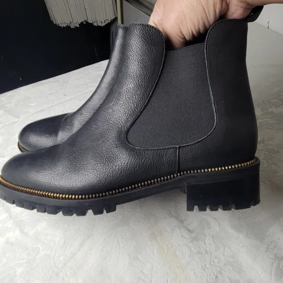 Fabianelli Boots Women's  Black Italian Leather  Chelsea Lug Sole Ankle Size 40
