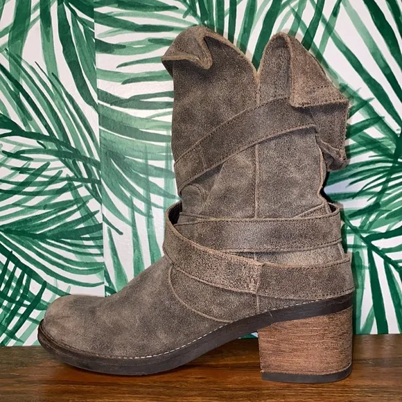 Felmini Distressed Brown Suede Leather Tanker Strap Ankle Boots Women’s 39/8.5-9