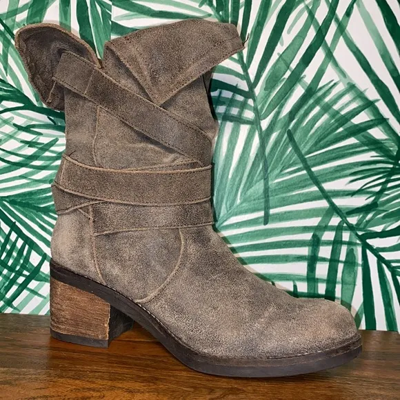 Felmini Distressed Brown Suede Leather Tanker Strap Ankle Boots Women’s 39/8.5-9