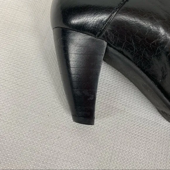 Fidgi size 36 Black Leather Ankle Boots with 2.5” Heel