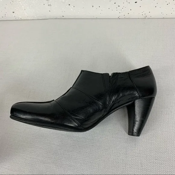 Fidgi size 36 Black Leather Ankle Boots with 2.5” Heel