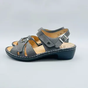 Finn Comfort Shoes Womens US 7 UK 4.5 Gray Leather Sandals Casual Wedge NEW