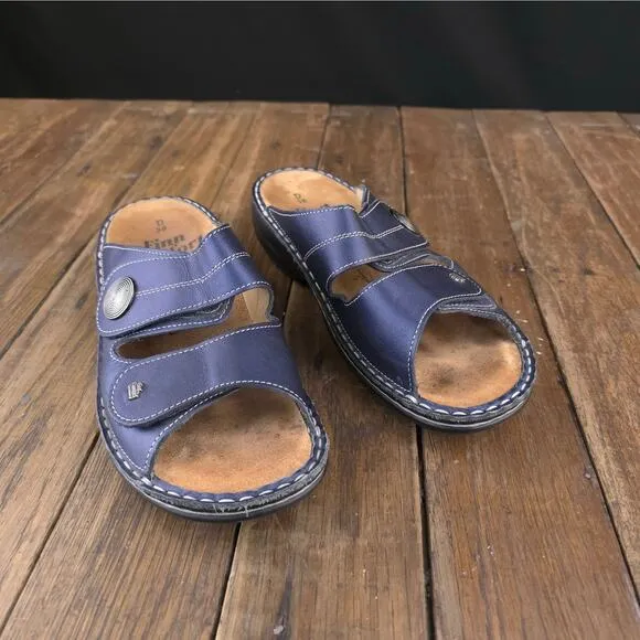 Finn Comfort Slide Sandals Women Size 7.5 Leather Metallic Blue Wedge Sansibar