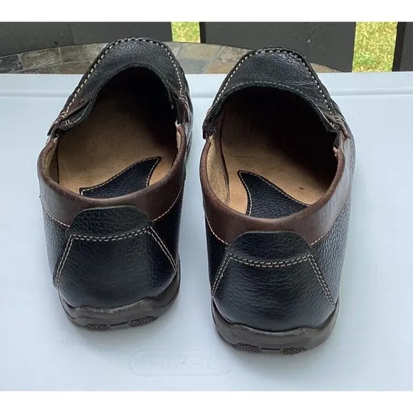 Florsheim mens brown Black  flats sz 8.5. Shoes Loafers Slip Ons Casual Moc