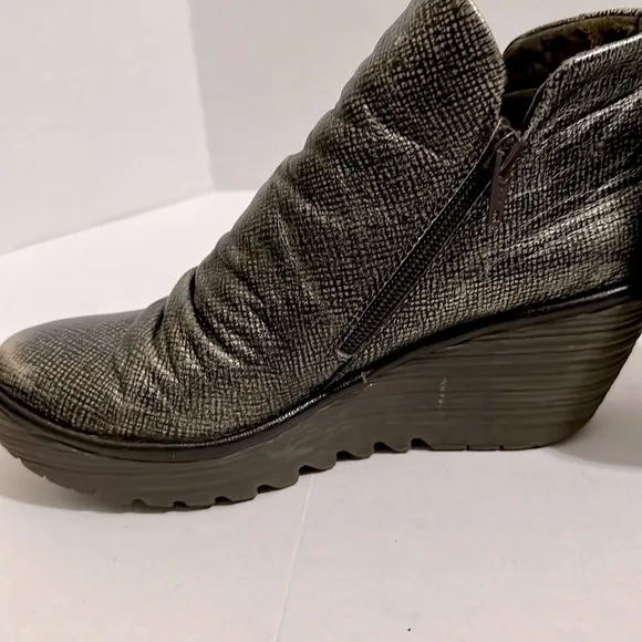 Fly London Antique Silver Yip Wedge Distressed Ankle Boots size 39 or US 8-8.5