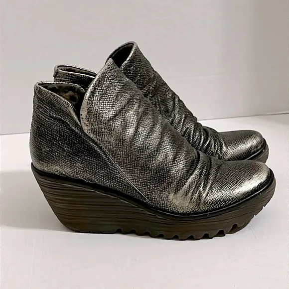 Fly London Antique Silver Yip Wedge Distressed Ankle Boots size 39 or US 8-8.5