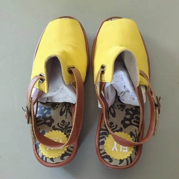 Fly London Sandals Leather size 41 (US 10/10.5)