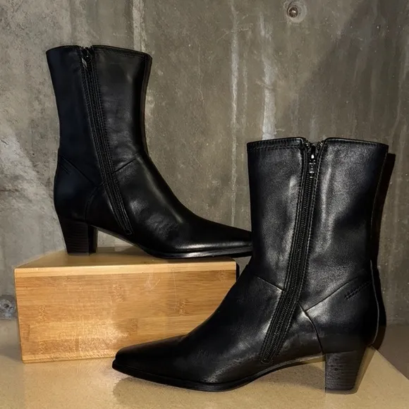 Free People Cosmico Ankle Boots: (TS7)