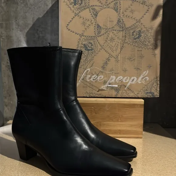 Free People Cosmico Ankle Boots: (TS7)