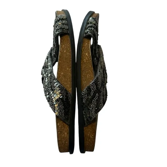Free People Moon Child Silver metallic Embellished Sandals Sz 37.5 / 7